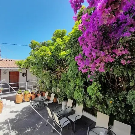 Iliada Hotel Skiathos Town